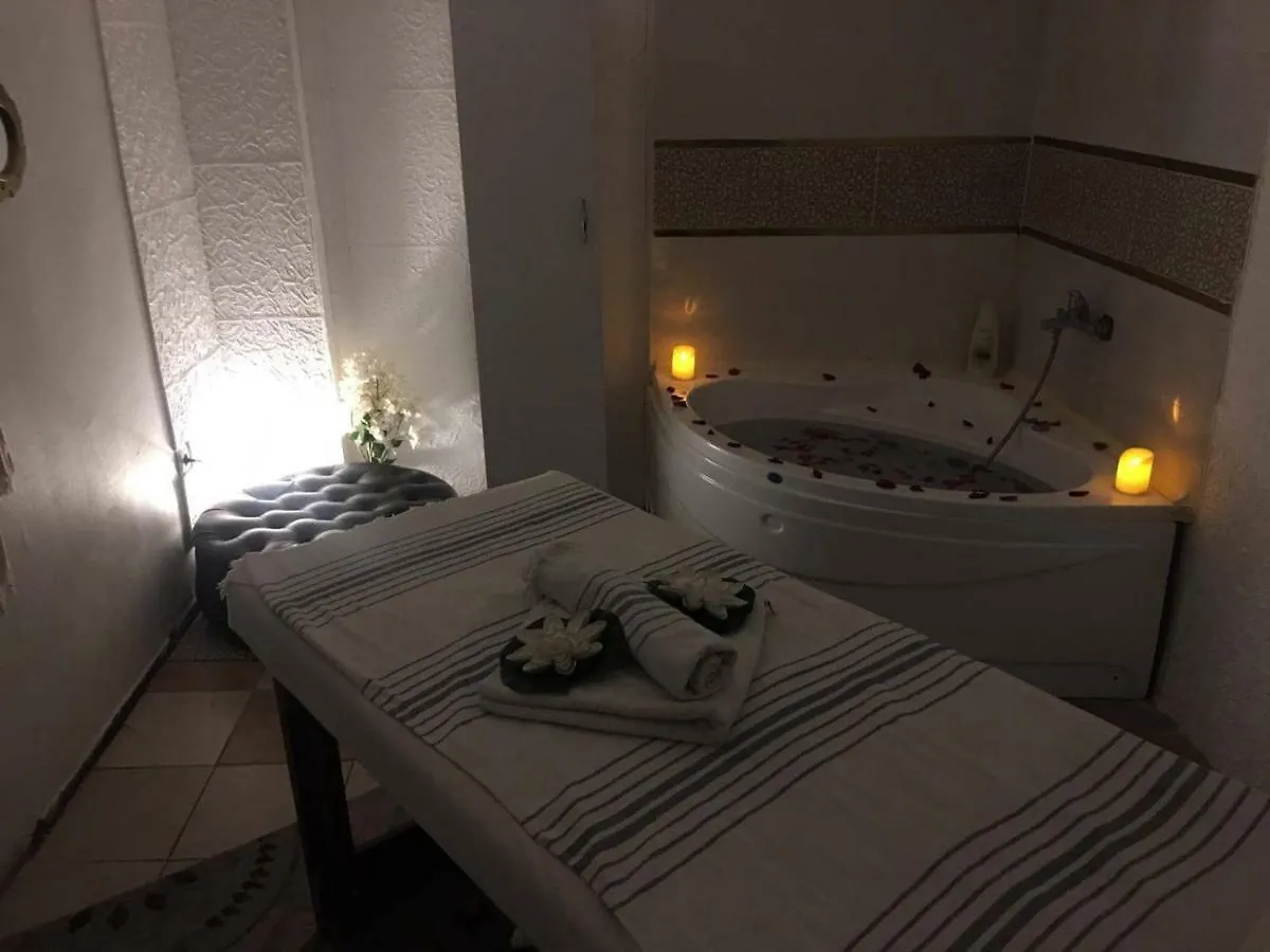 ***  Ikarus Hotel Kuşadası Türkiye